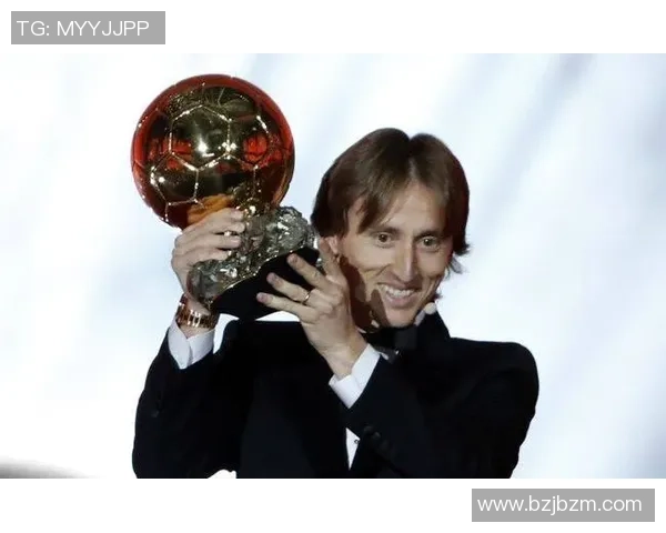 德国足球明星背影的传奇故事与荣耀瞬间探秘